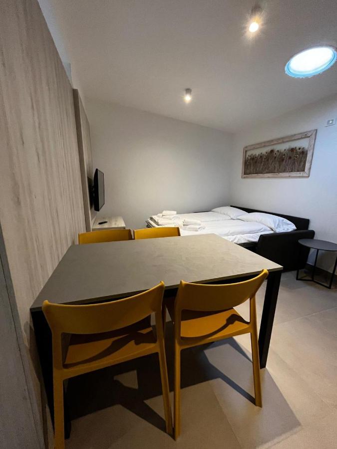 Bilo - Apartments For Rent Trento Exterior foto