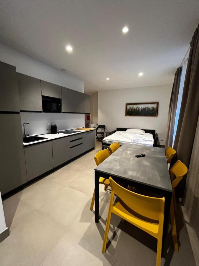 Bilo - Apartments For Rent Trento Exterior foto